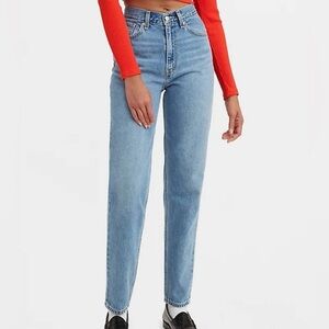 Levi’s high waist taper jeans size 27/27 mid wash denim